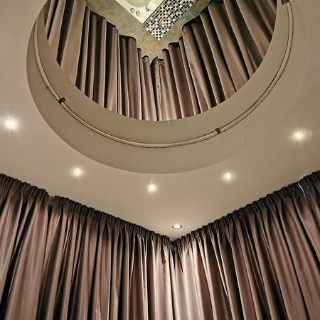 Intima Spa Apartmani Belgrado Kamer foto