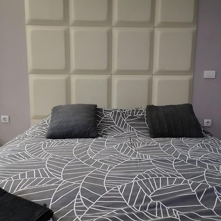Intima Spa Apartmani Belgrado Kamer foto