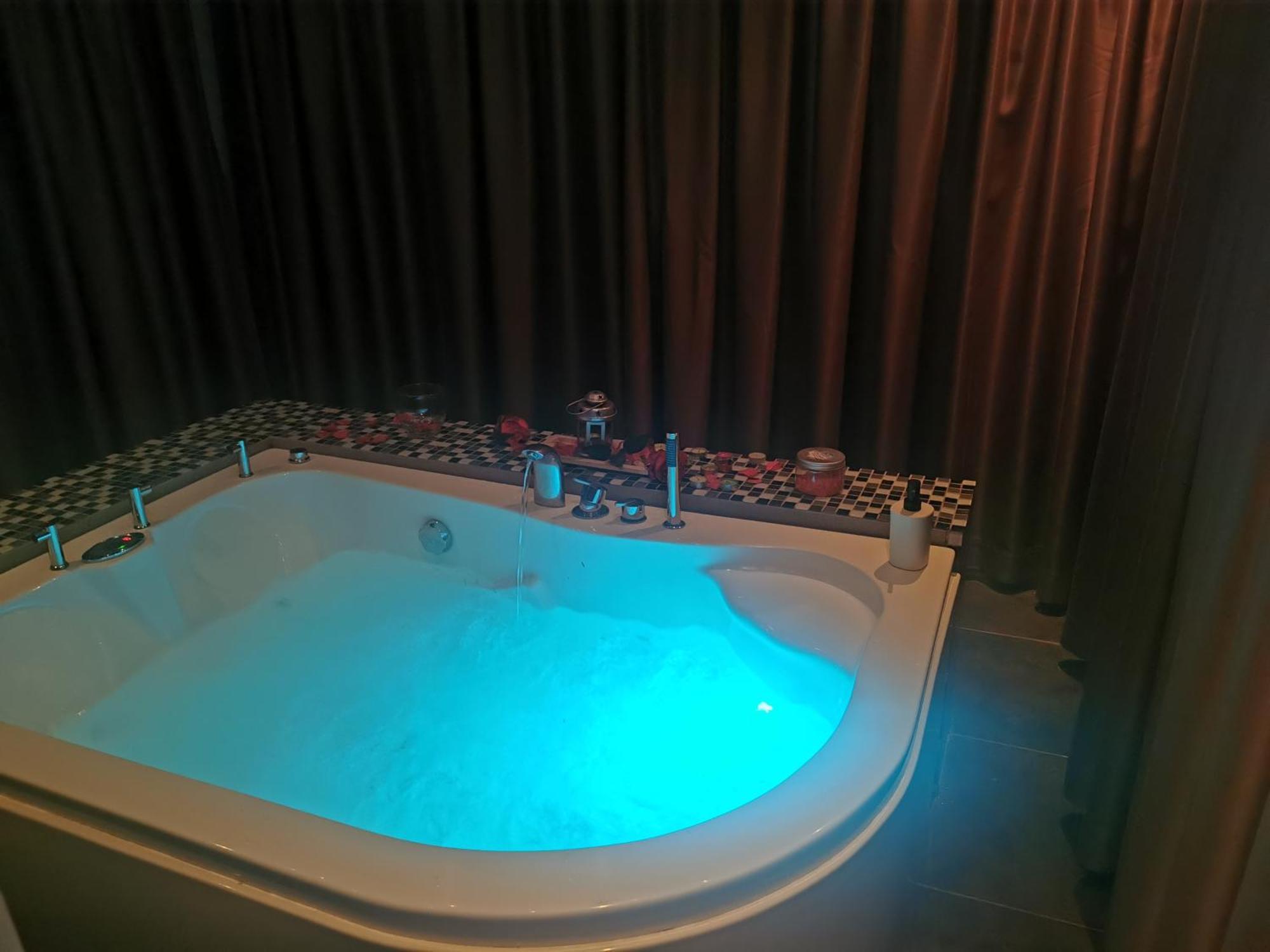 Intima Spa Apartmani Belgrado Kamer foto