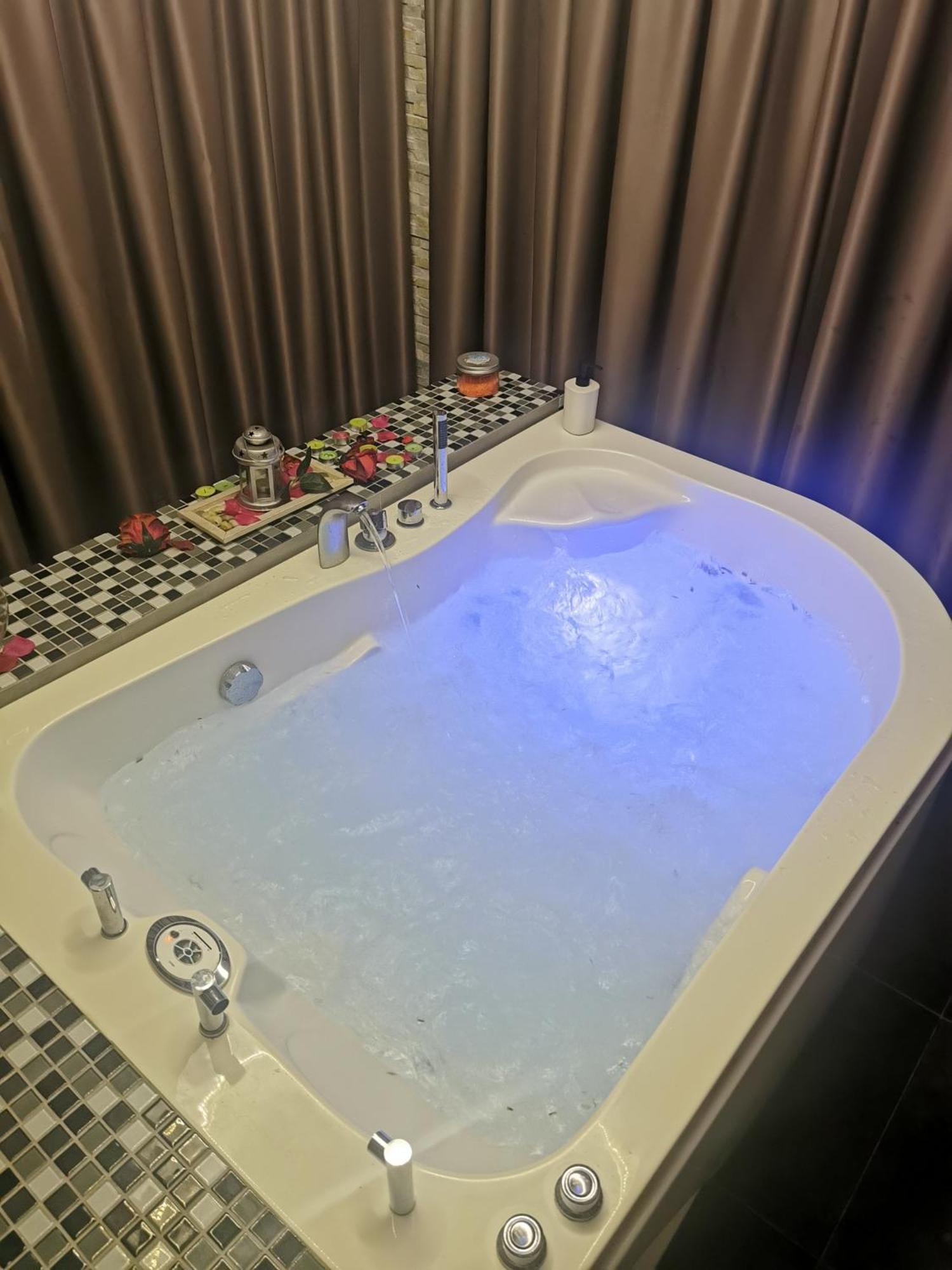 Intima Spa Apartmani Belgrado Kamer foto